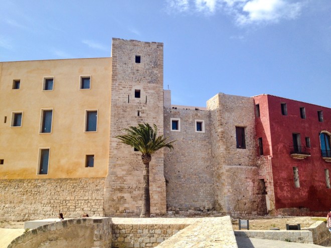 2c8bf683-edba-4446-9be7-b3f4126e245a