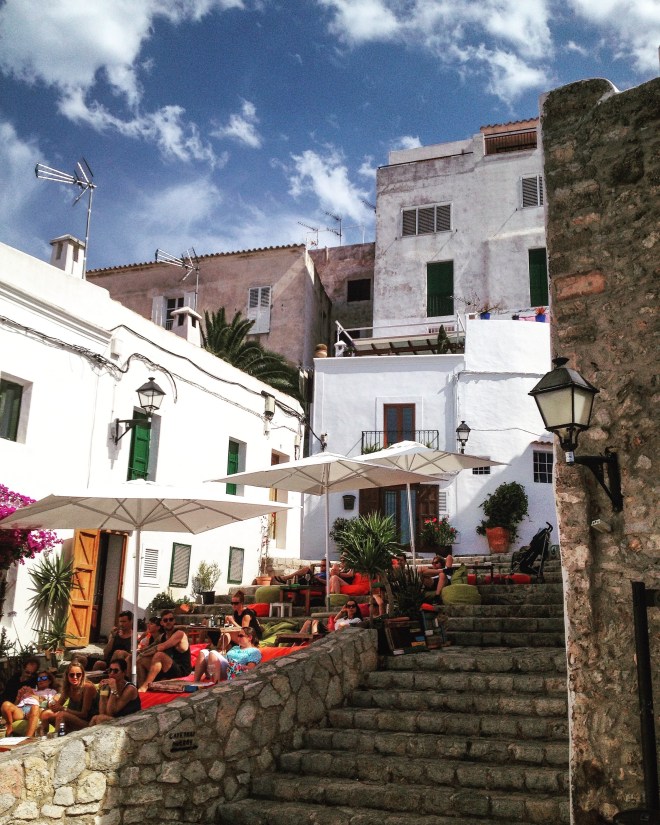 CB646CFE-9B36-455E-8D43-4671460D4578